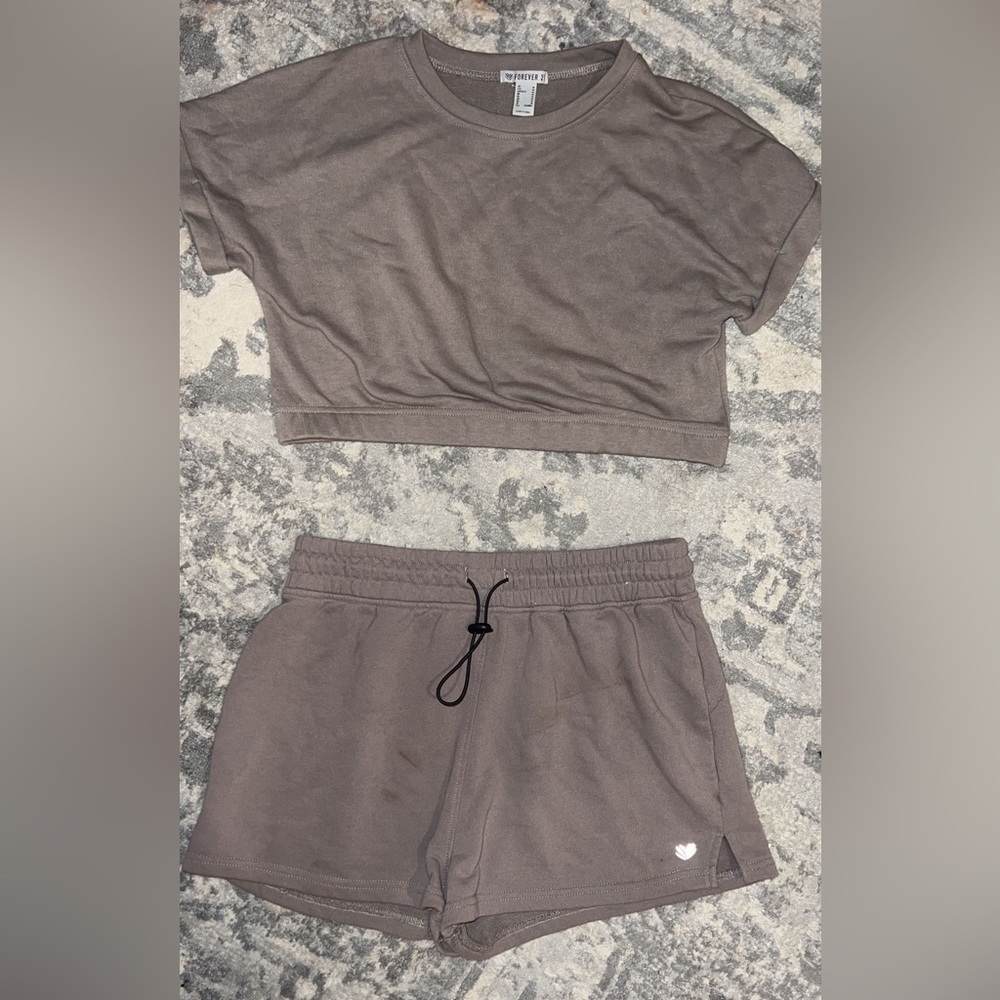 Forever 21 set